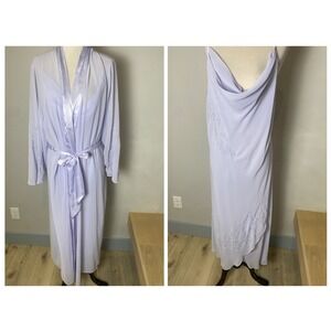 Delicates Vintage Y2K Lavender Robe and Slip Set Floral Embroidered Large Purple